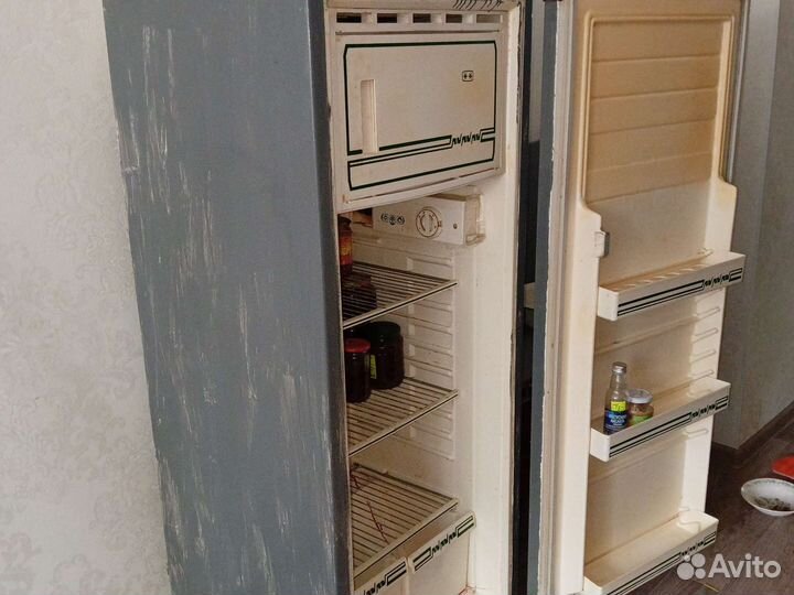 Холодильник на запчасти