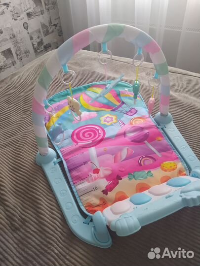 Развивающий коврик с пианино