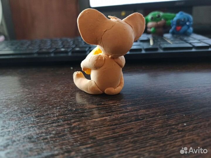 Фигурка ручной работы 