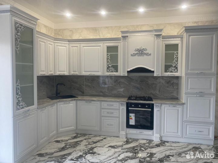 Кухонный гарнитур новый