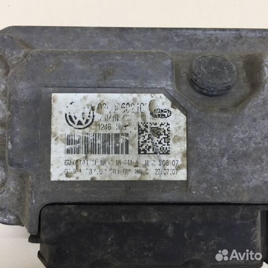 Блок управления двигателем Skoda Fabia