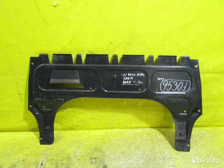 Пыльник бампера Skoda Rapid 11-20 г 95301