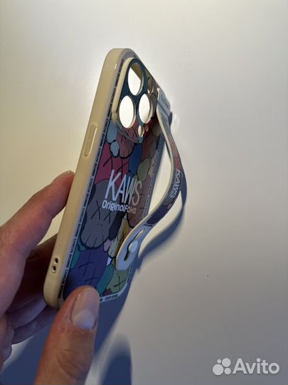 Чехол Kaws на iPhone 14 pro