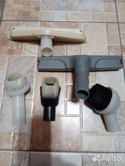 Щетки и насадки к пылесосам