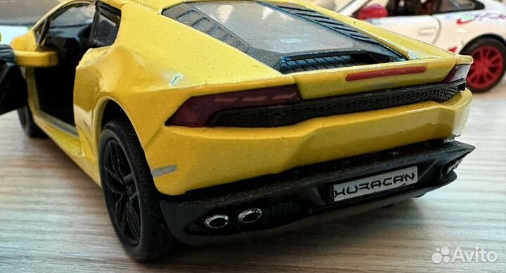 Машинки игрушечные коллекционные