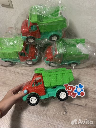 Грузовик машинка игрушка