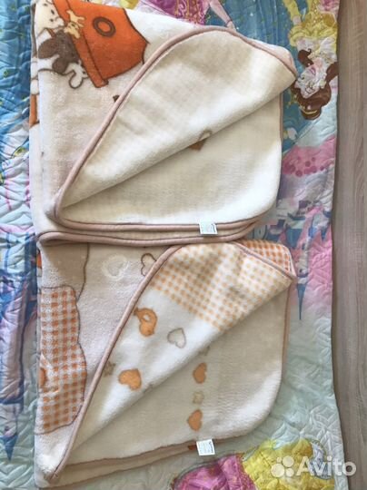 Два детских теплых пледа, состояние новых 97х125