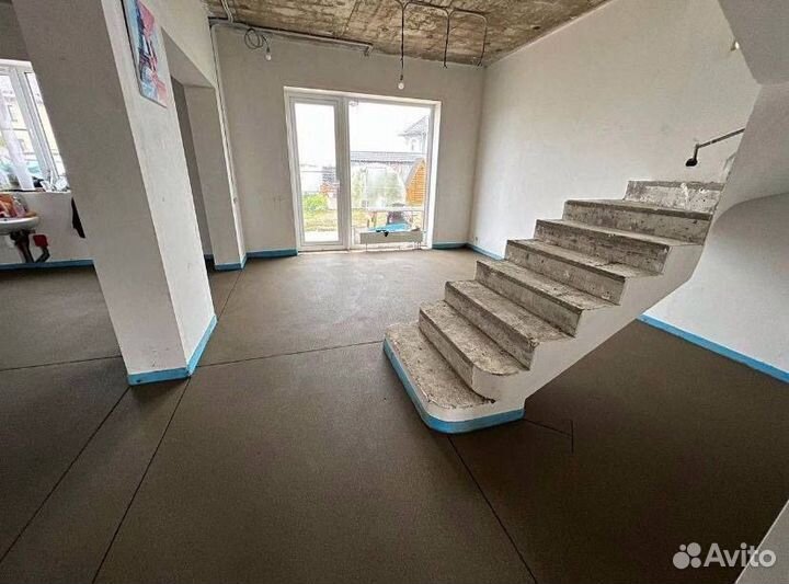 Полусухая стяжка пола с материалом