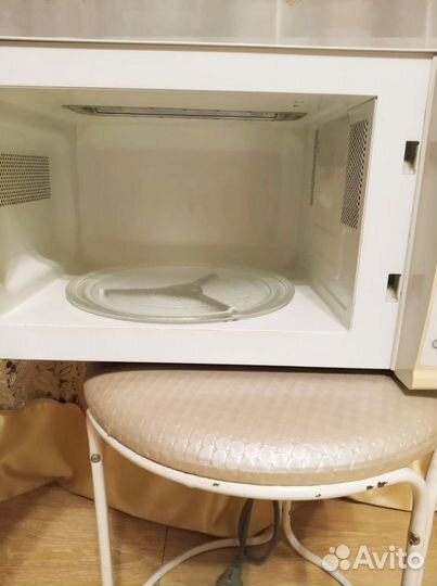 Микроволновка бу рабочая