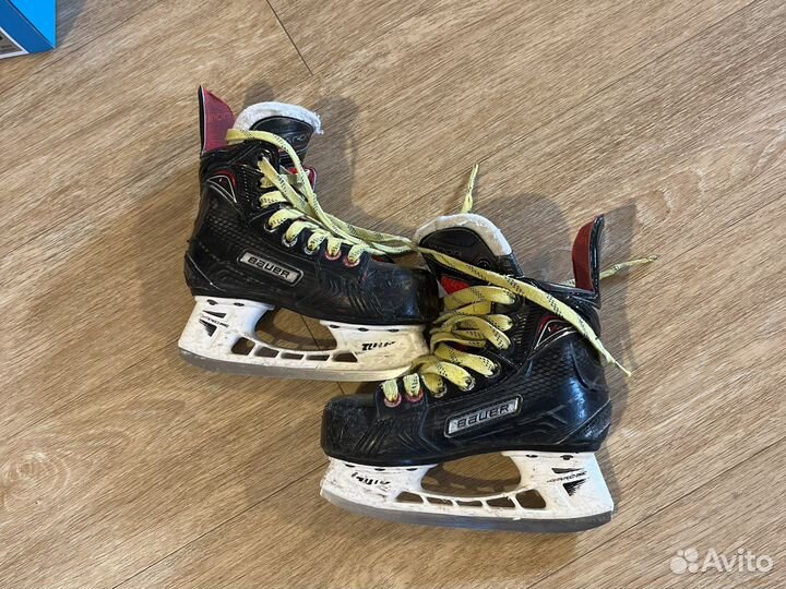 Коньки хоккейные детские 11,5 12,5