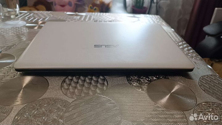 Ноутбук Asus x401a