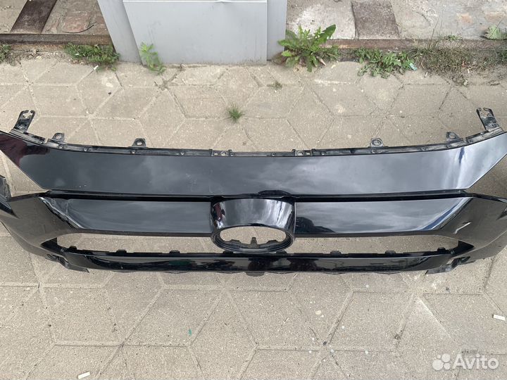 Передний бампер Toyota Rav4 2021 г.в