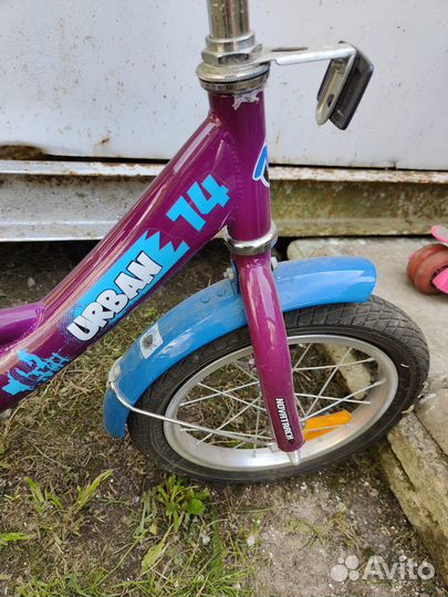 Детский велосипед, самокат и коляска