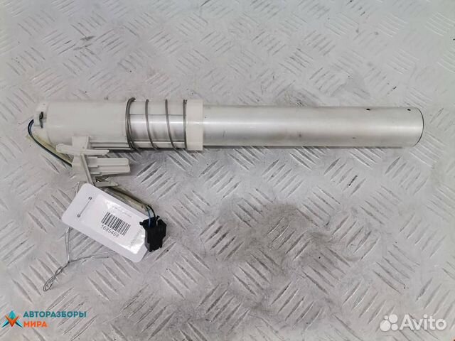 Датчик уровня топлива Volkswagen Phaeton 2008