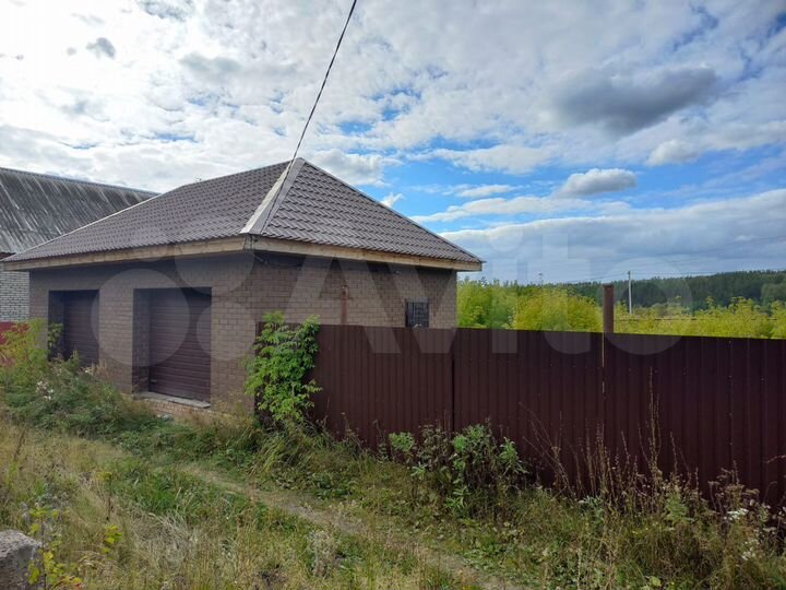 Гараж, > 30 м²