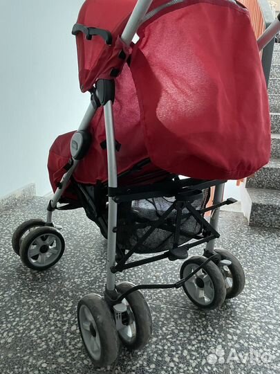 Прогулочная коляска