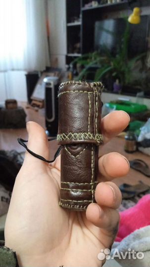 Чехол из кожзама ручной работы)