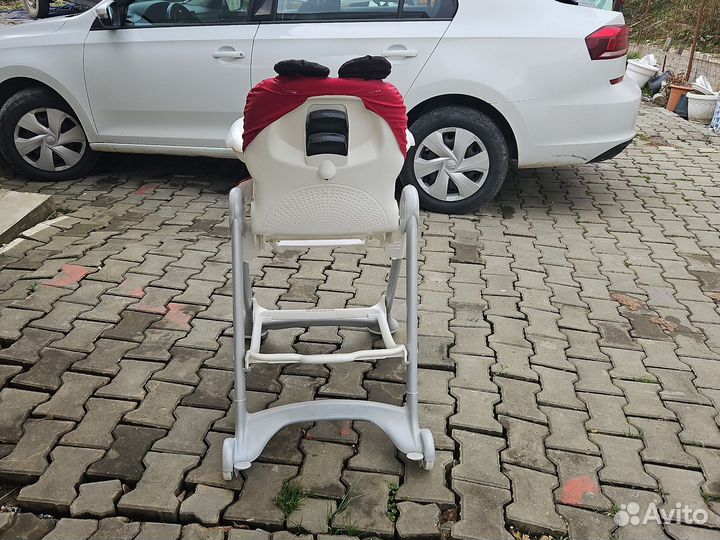 Детский стульчик для кормления peg perego