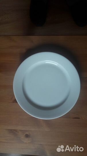 Комплект новых тарелок мелких 6 шт Lubiana