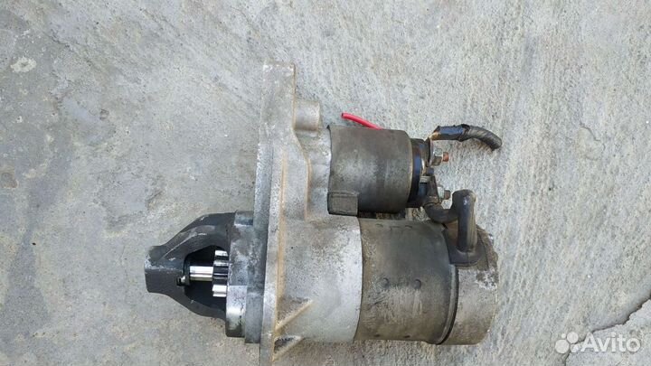 Запчасти для Ниссана