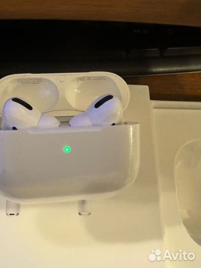 Airpods pro беспроводная зарядка