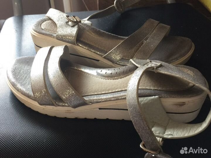 Босоножки для девочки