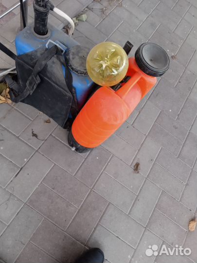 Опрыскиватель садовый