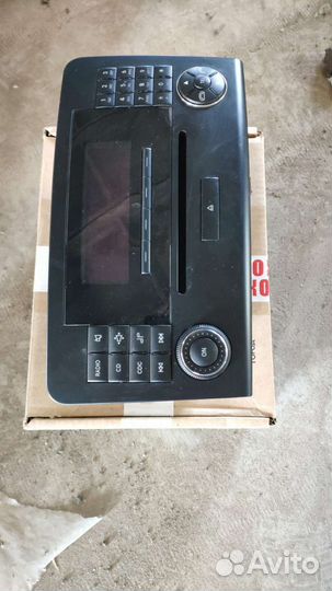 Магнитола Mercedes - Benz