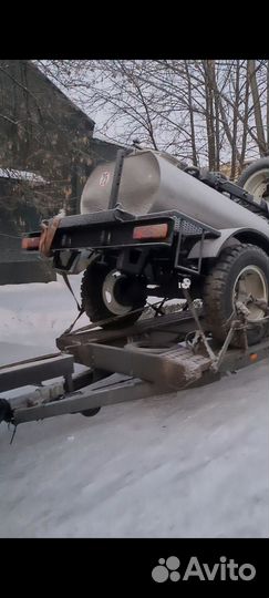 Прицеп бочка для пищевой жидкости