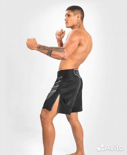 Спортивные шорты Venum Biomecha