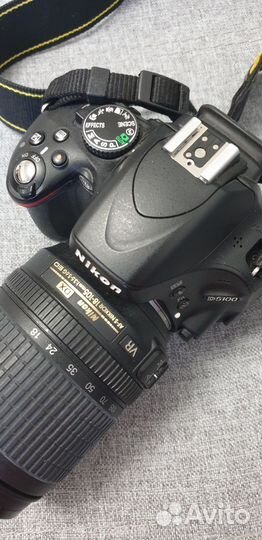 Зеркальный фотоаппарат Nikon D5100