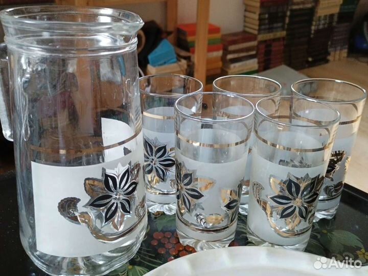 Графин, стаканы, тортница СССР