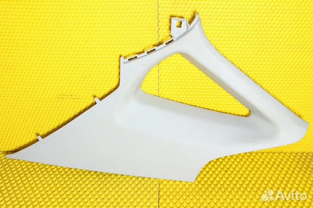 Обшивка стойки задней правой Volkswagen Polo 5