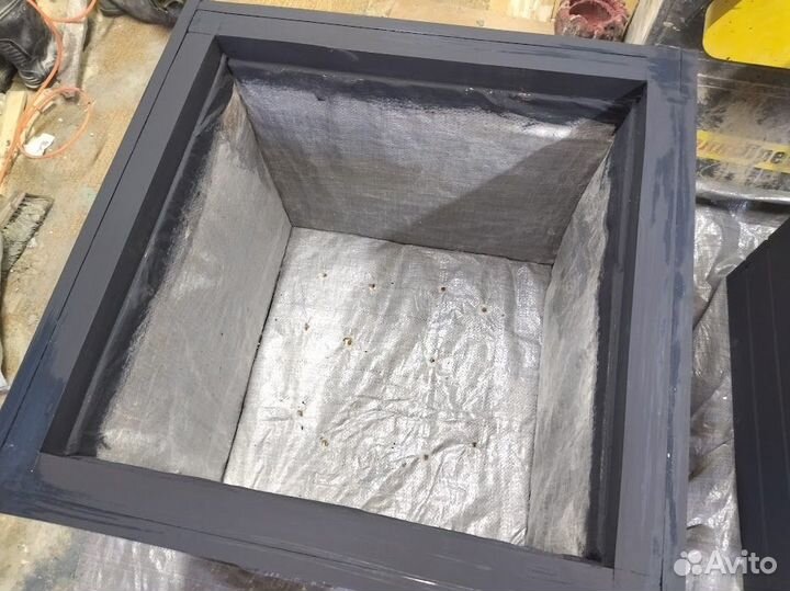 Цветочные декоративные кашпо