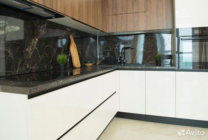 Кухонный гарнитур для небольшой кухни