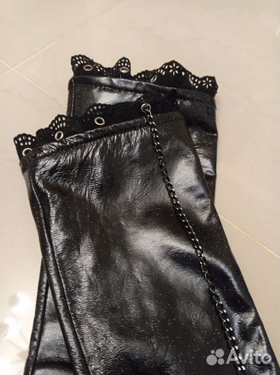 Перчатки кожаные Готика