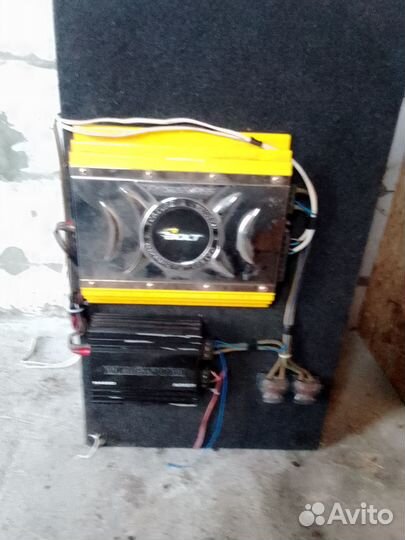 Сабвуфер и усилитель моноблок