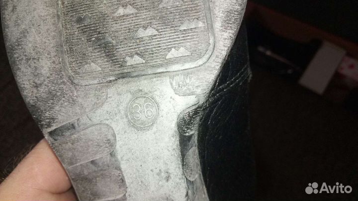 Лыжные ботинки