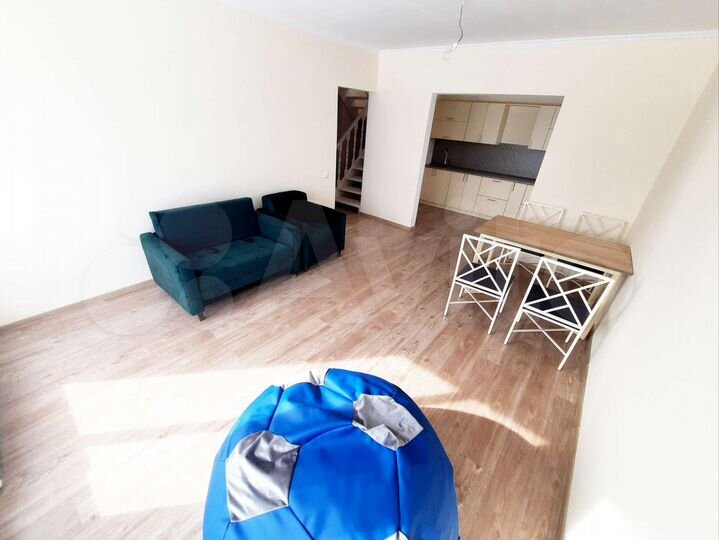 Дом 140 м² на участке 6 сот.