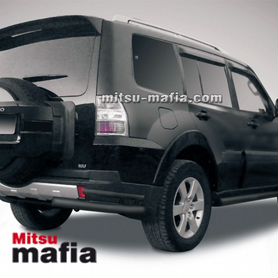 Защита заднего бампера pajero 4