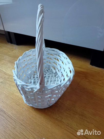 Корзина плетеная