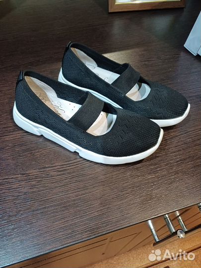 Туфли для девочки 33 размер