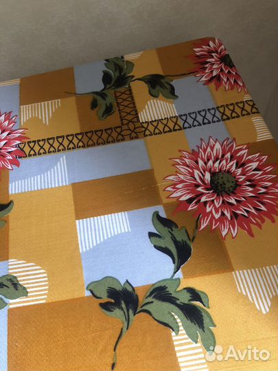 Скатерть новая, гдр, Георгины, текстиль, 130х160