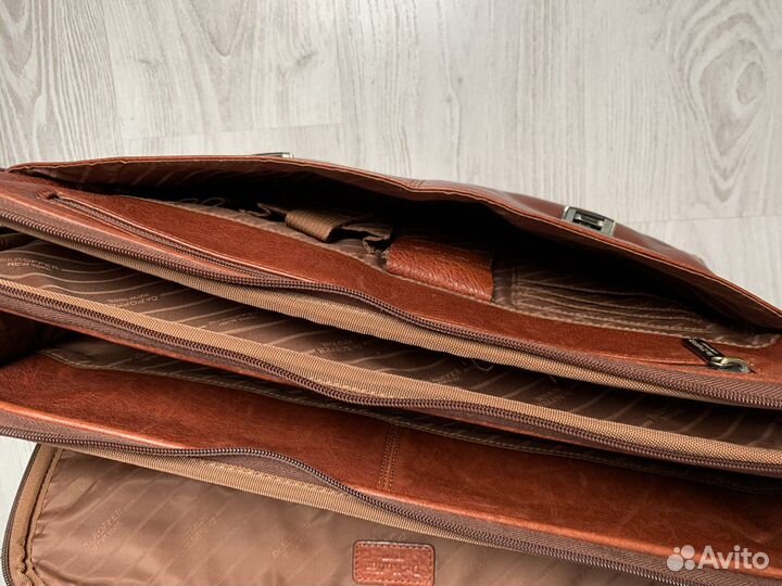 Мужской кожаный портфель dr koffer