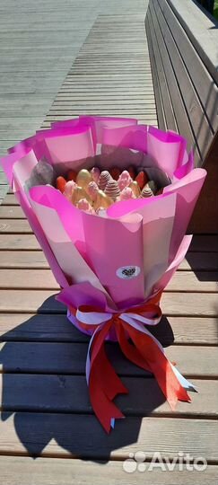 Букет из клубники в шоколаде