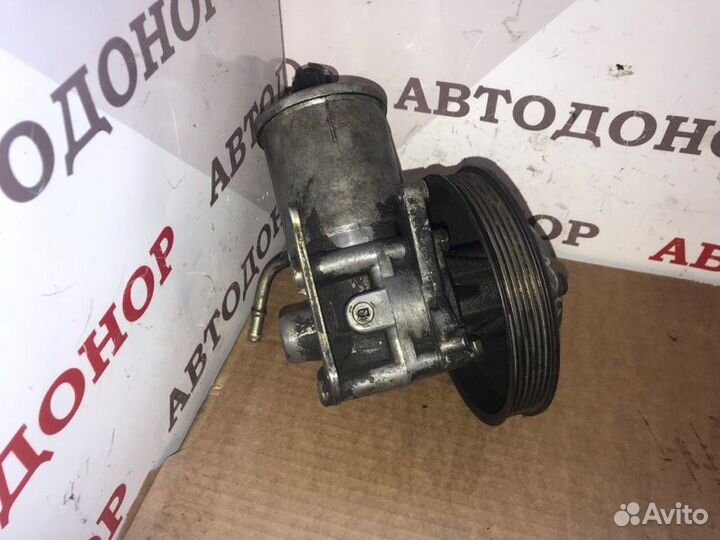 Насос гидроусилителя руля Mercedes-Benz E-Class