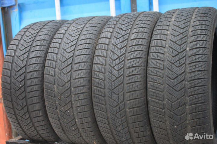 Pirelli Scorpion Winter 255/40 R21 91B