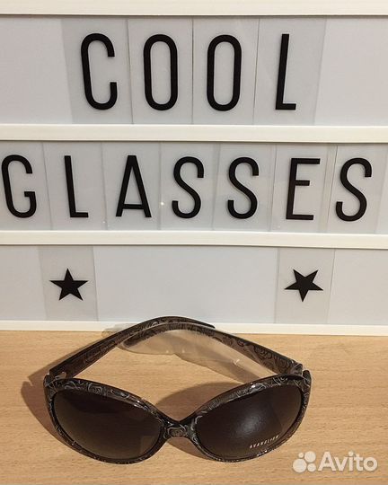 Солнцезащитные очки