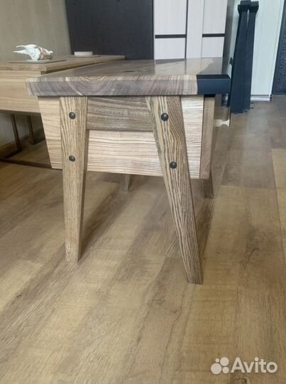 Тумба прикроватная из массива дерева в наличии