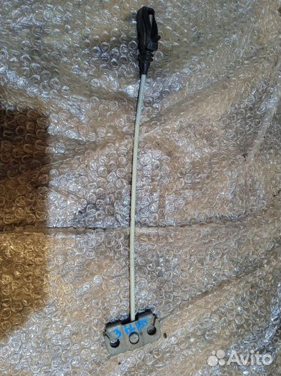 Трос ручника Mazda 3